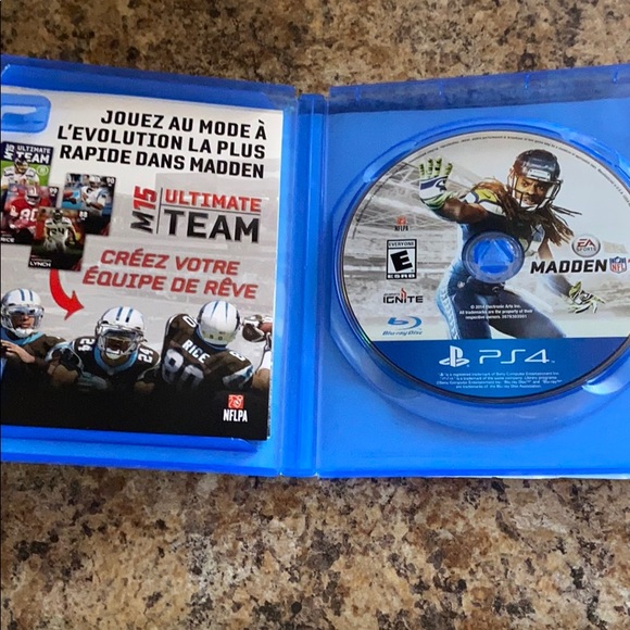 PlayStation 4 game - Picture 2 of 2